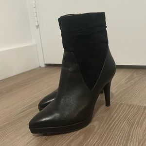Tamaris Rosi Low Ankle Boots Size 9